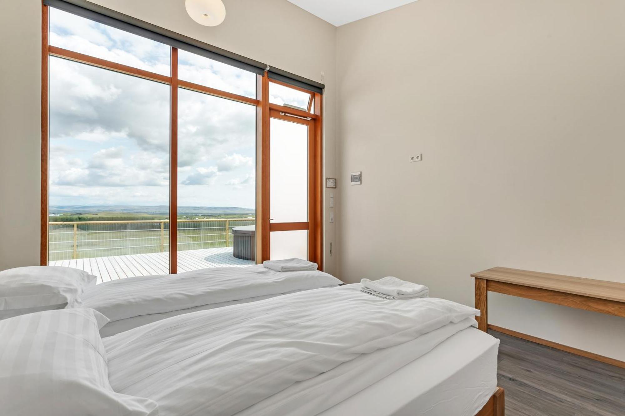 4Bed 4Bath Sauna & Hot Tub Reykholt  Buitenkant foto